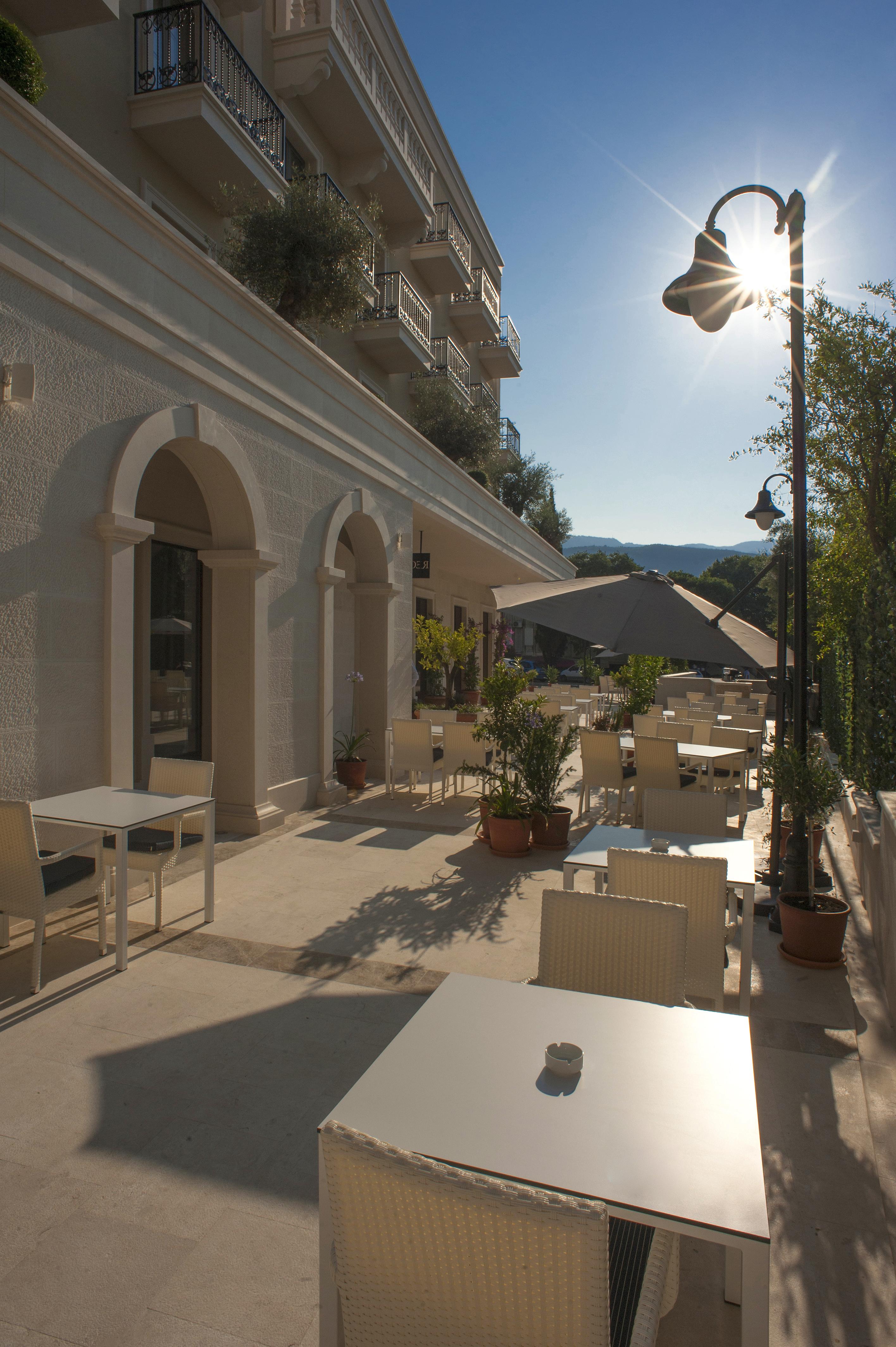 Hotel Moskva Budva Exterior photo